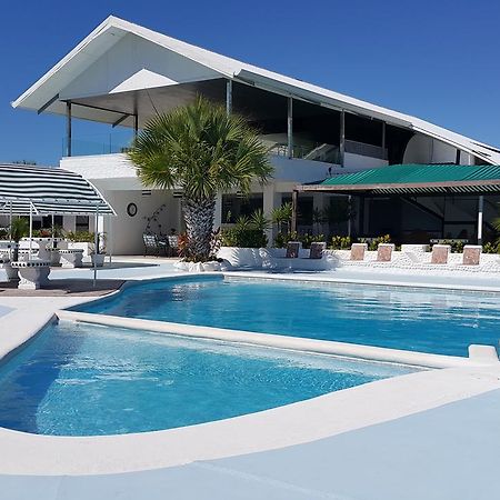 Sámara Barracuda Apartments מראה חיצוני תמונה